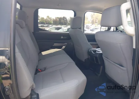 2022 Toyota Tundra Crewmax Sr/Crewmax Sr5 из США, поврежденный, VIN 5TFLA5DB9NX044273